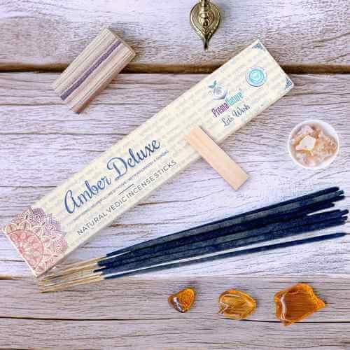Amber Deluxe (Halmaddi) PremaNature Bio Räucherstäbchen Padma Store
